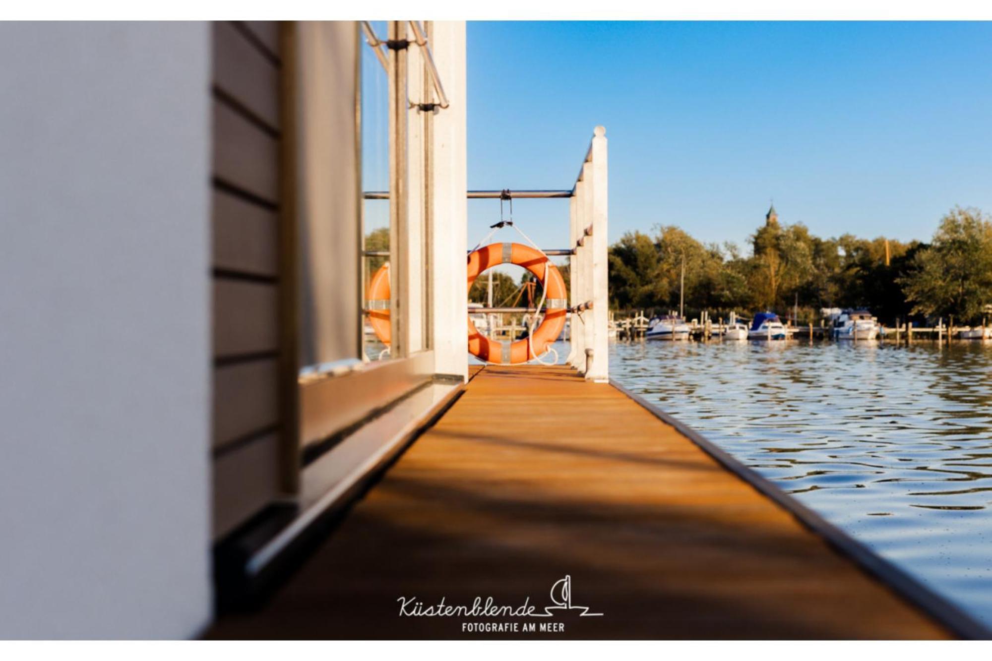 Ostsee Hausboot - Arielle Lp15 Βίλα Ribnitz-Damgarten Εξωτερικό φωτογραφία